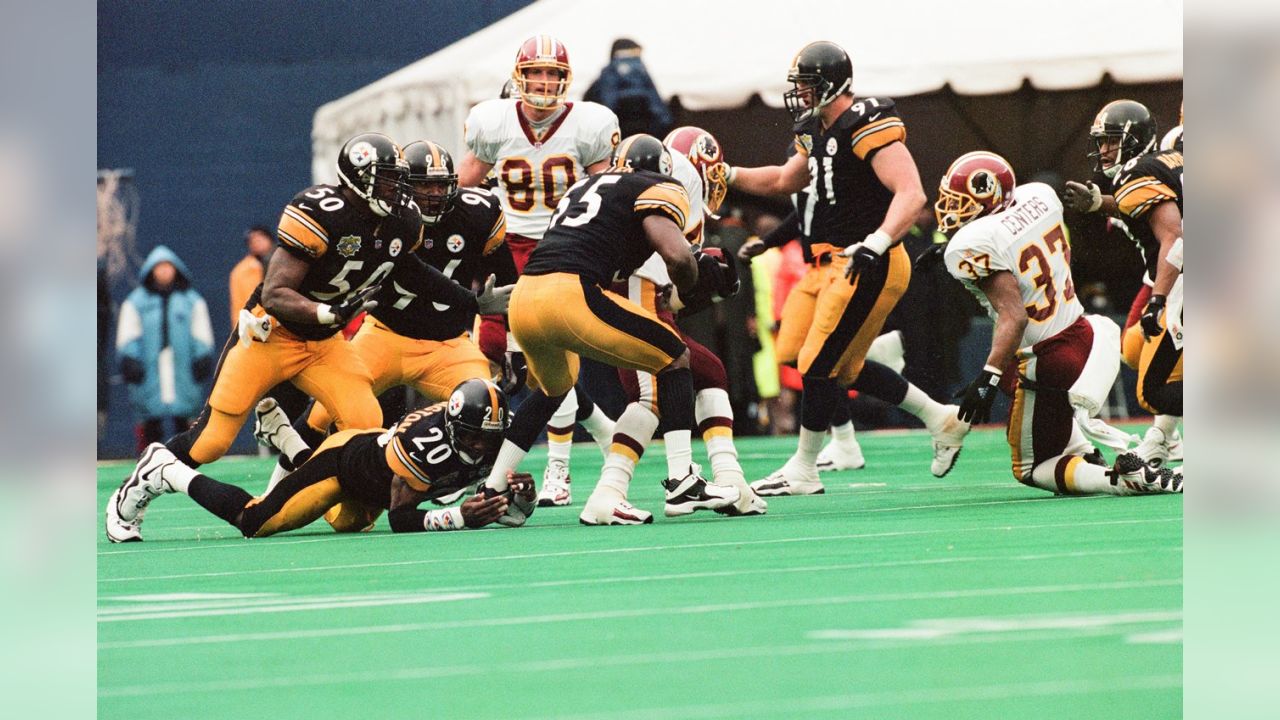 PHOTOS: Steelers defeat Redskins in final game at Three Rivers Stadium –  WPXI