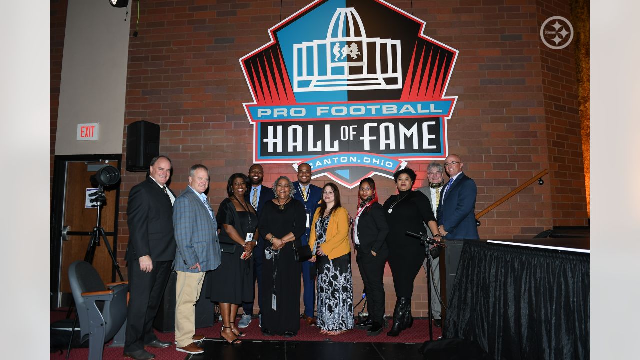 Five more Pittsburgh Steelers are formally enshrined into the Pro Football  Hall of Fame 