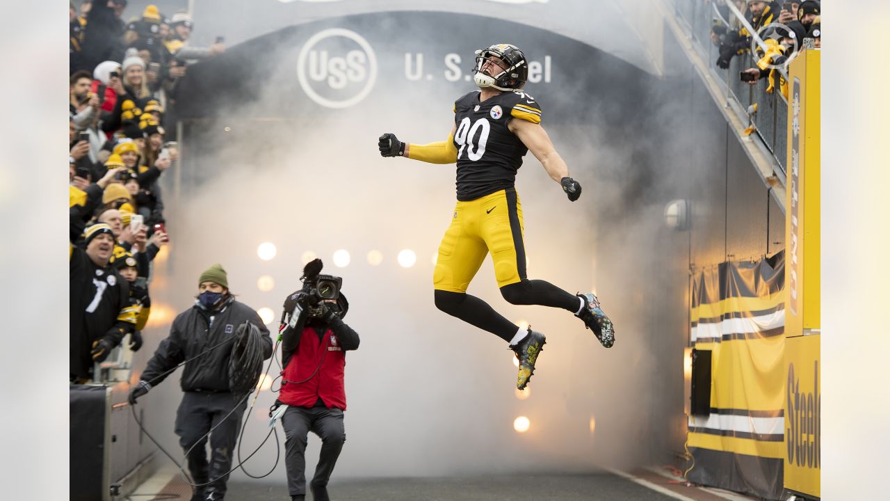 PWFA Defensive Player of the Year: Steelers' T.J. Watt gets the