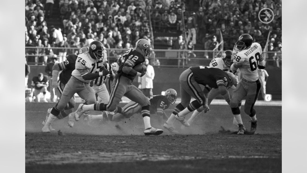 PHOTOS: Steelers 1975 season