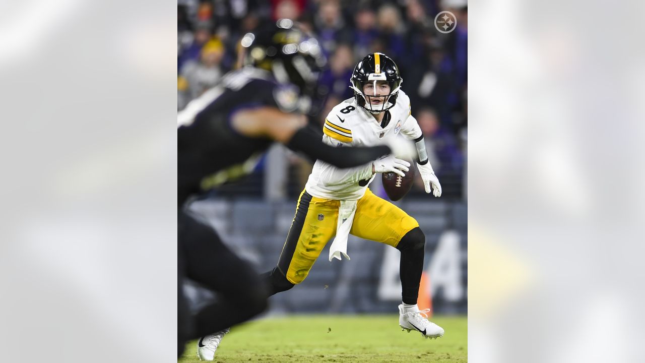 Steelers 4 Downs: Kenny Pickett holds onto the ball and other data mined  from college career