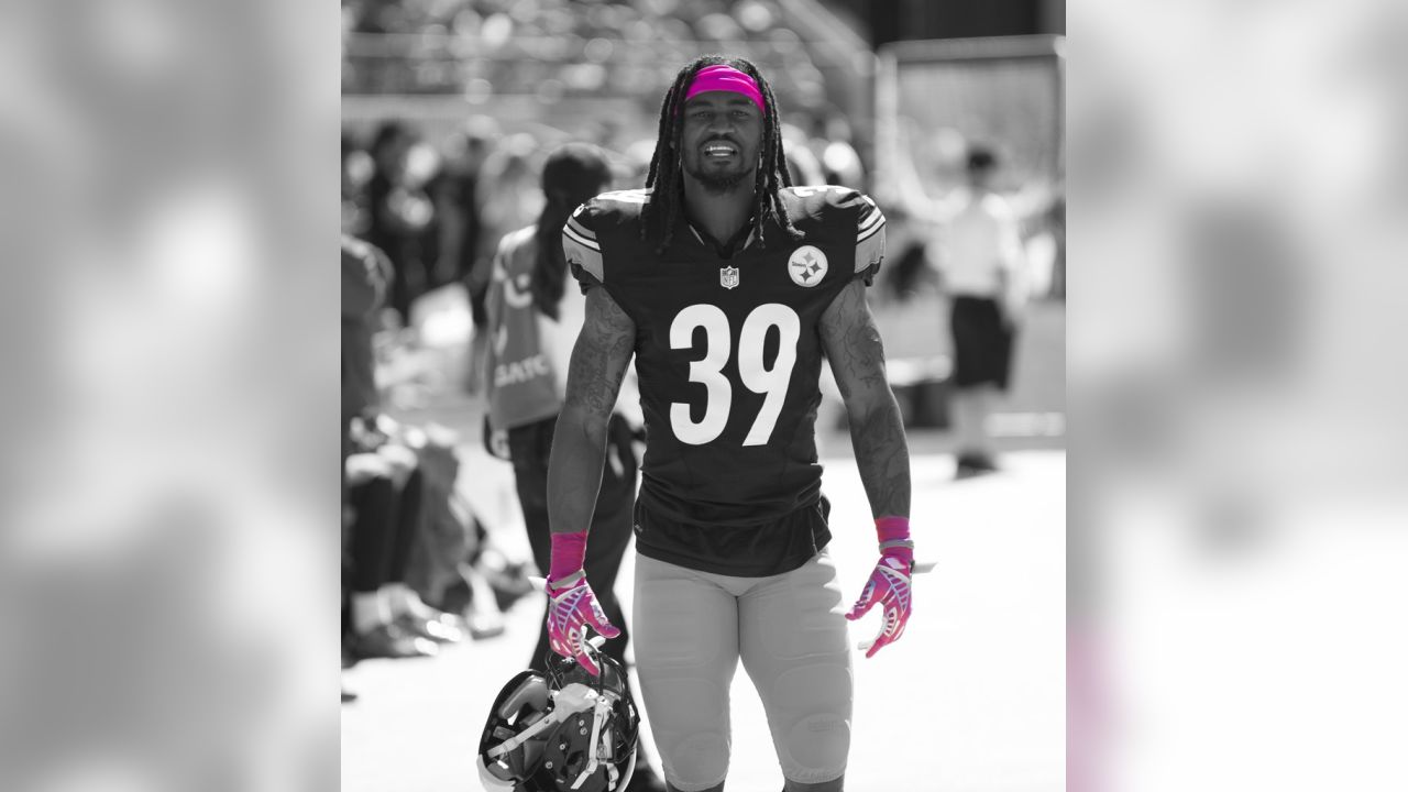 Steelers think pink for breast cancer awareness