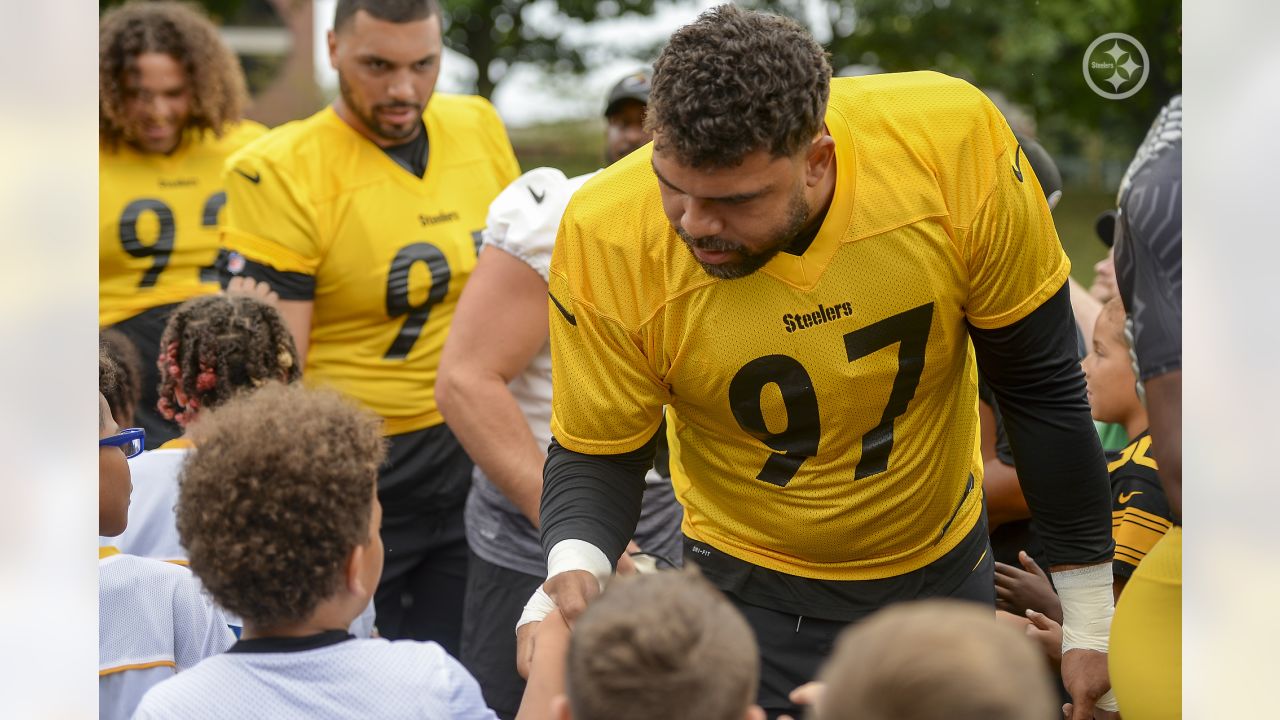 2022 PITTSBURGH STEELERS OFFICIAL NFL TRAINING CAMP T-SHIRT