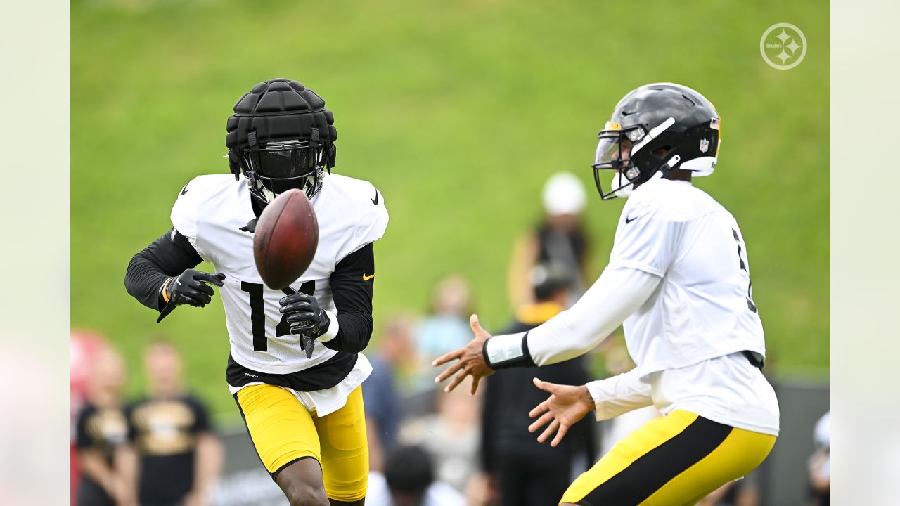 PHOTOS: Steelers Camp - August 9