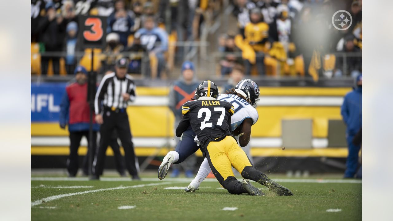 Pittsburgh Steelers Re-Sign Marcus Allen 