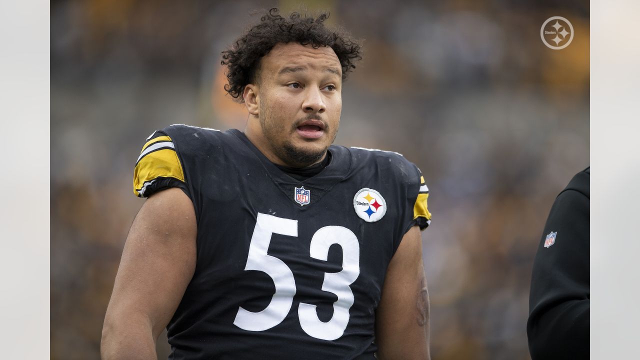 Pittsburgh Steelers center Kendrick Green (53) and linebacker