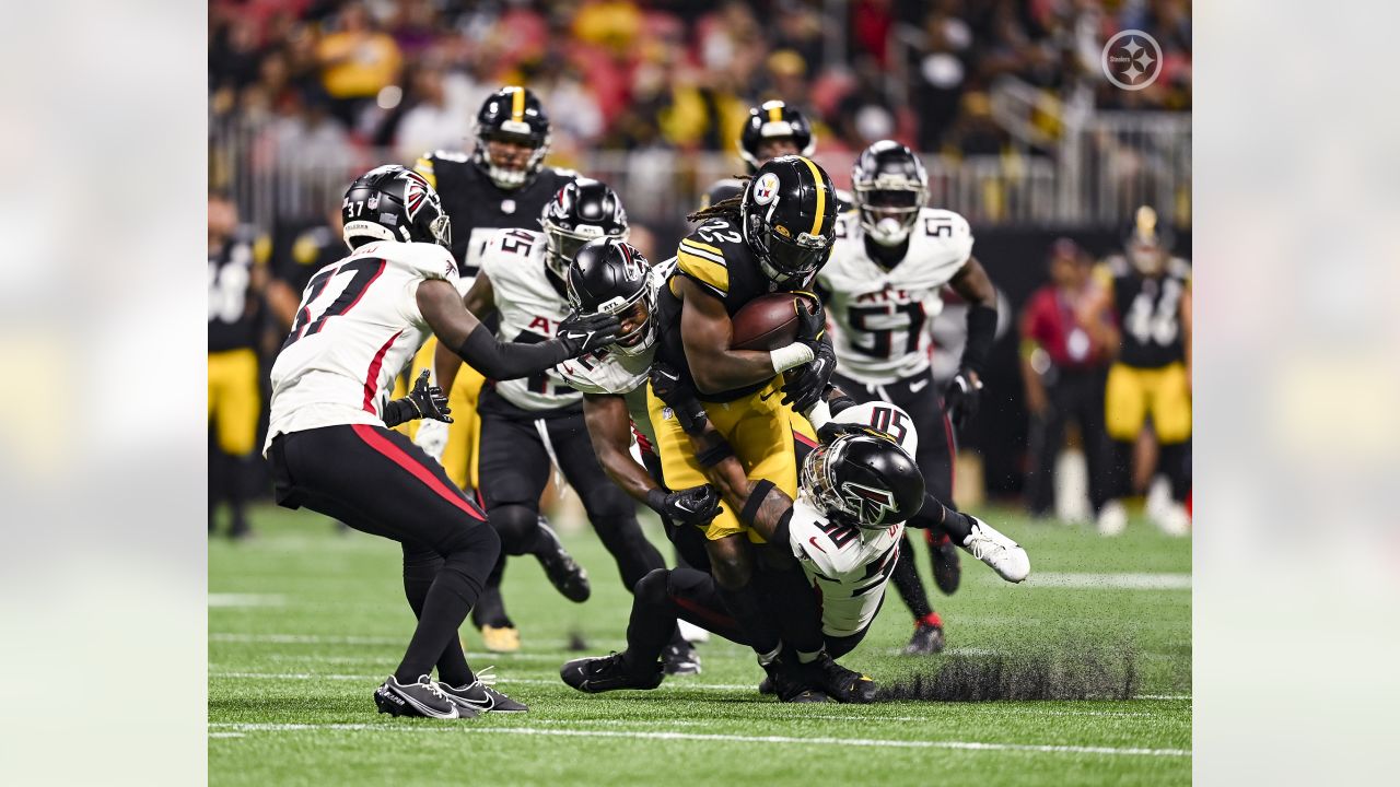 Steelers defeat Falcons, 24-0