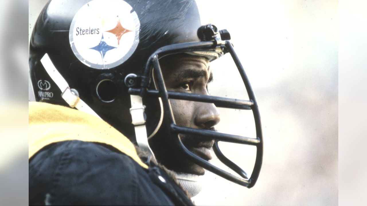 Very nice: Steelers finally retire 'Mean Joe' Greene's No. 75