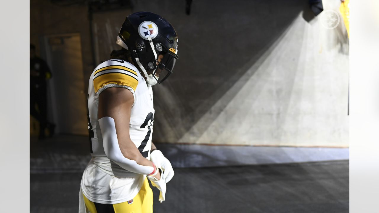 Pittsburgh Steelers vs. Indianapolis Colts: Week 16 game day gallery