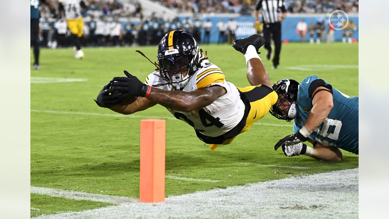 Jacksonville Jaguars vs. Pittsburgh Steelers. NFL Game. American Football  League match. Silhouette of professional player celebrate touch down.  Screen Stock Photo - Alamy