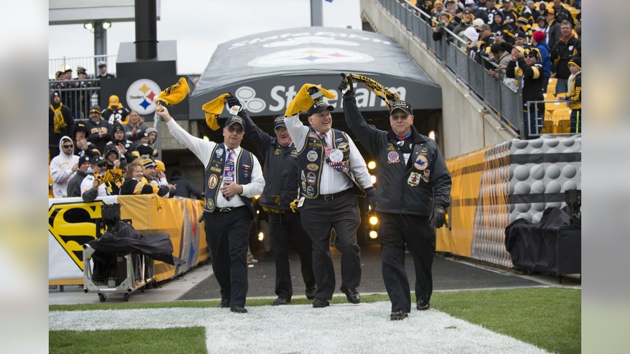 Pittsburgh Steelers on Fanatics - Honor our service members while  supporting the Pittsburgh Steelers with the 2021 Salute to Service  Collection! Get yours today! #SaluteToService: