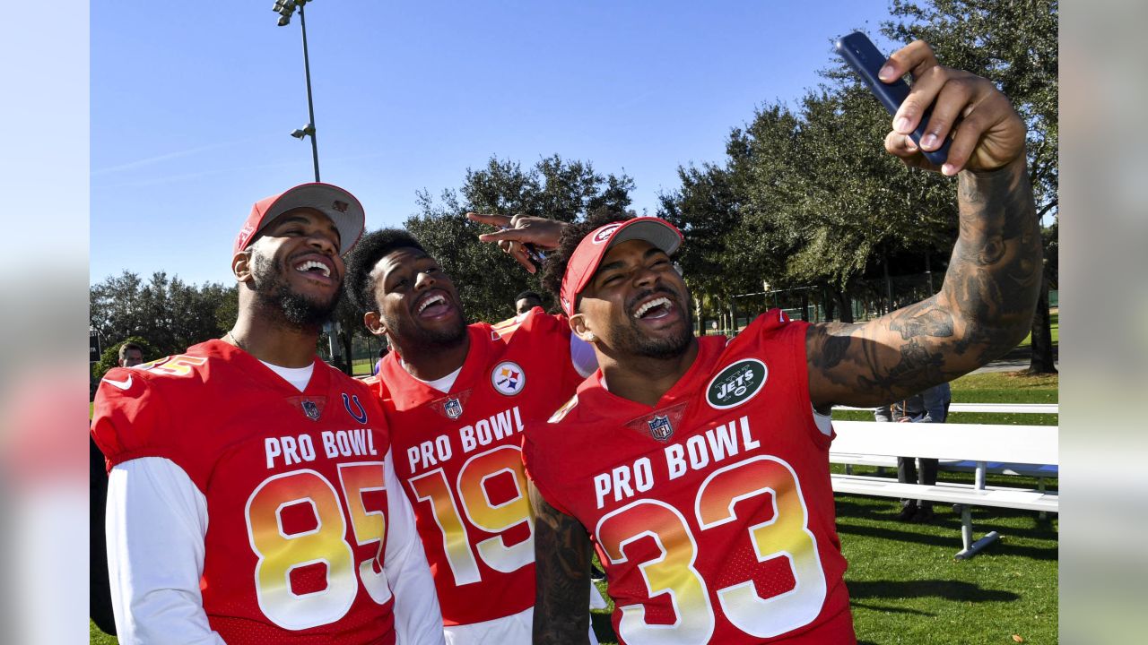 Steelers JuJu Smith-Schuster James Conner Pro Bowl skills showdown