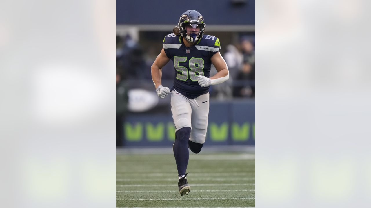 5 Things to Know About New Chargers LB Tanner Muse