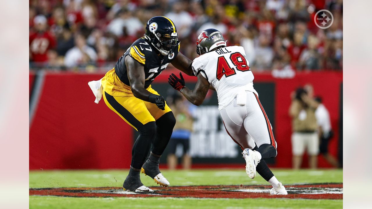 Sloppy Bucs Start Preseason With 27-17 Loss To Steelers