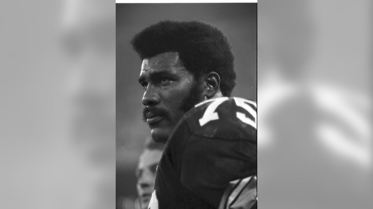 Mean Joe Greene reflects on life, loss and the Dallas Cowboys, Pro