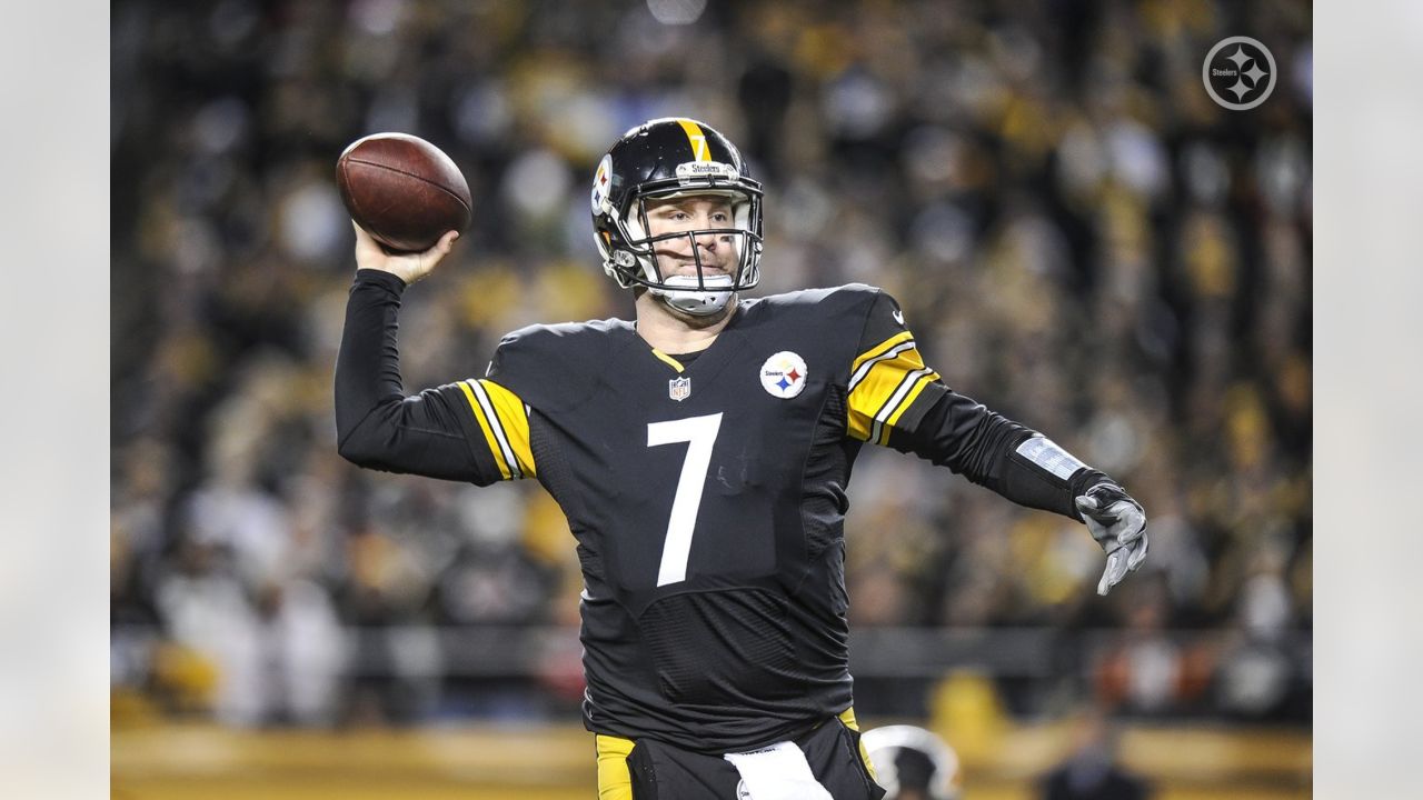 Ben Roethlisberger Pittsburgh Steelers Quarterback 7 Editorial Stock Photo  - Stock Image