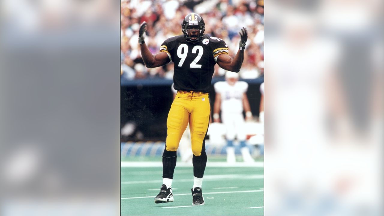 76 Steelers Lb Jason Gildon Photos & High Res Pictures - Getty Images