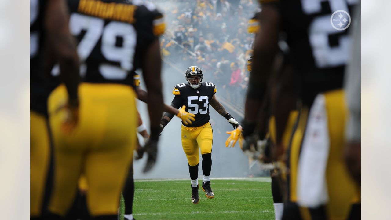 Steelers' Maurkice Pouncey remains undecided on retirement