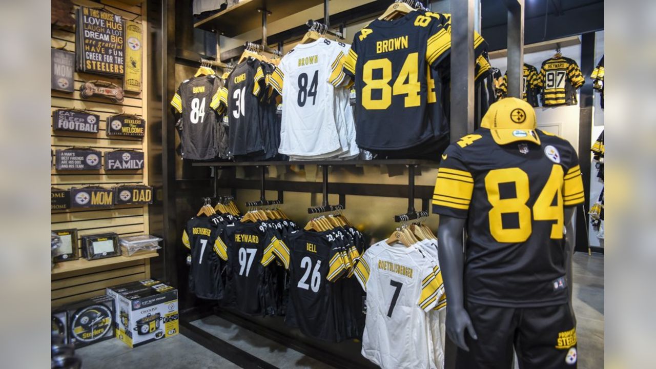 The Steelers Pro Shop, 2200 Tanger Blvd, South Strabane Twp, PA, Men's  Apparel - MapQuest