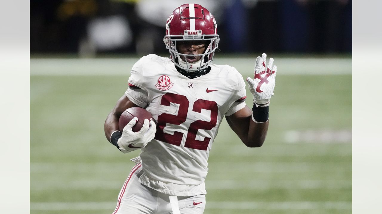 Steelers select Najee Harris in first round