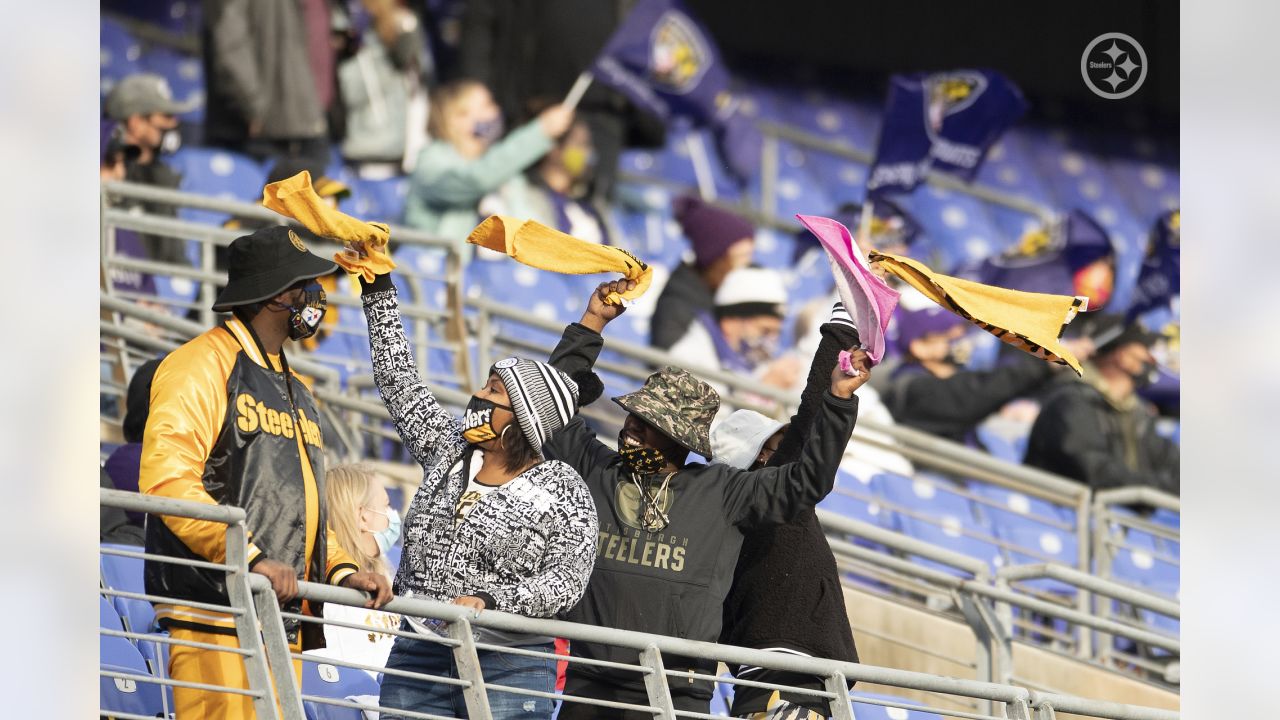 Pittsburgh Steelers vs. Baltimore Ravens. Fans support on NFL Game.  Silhouette of supporters, big screen with two rivals in background Stock  Photo - Alamy