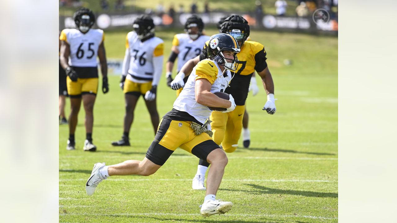 PHOTOS: Steelers Camp - August 9