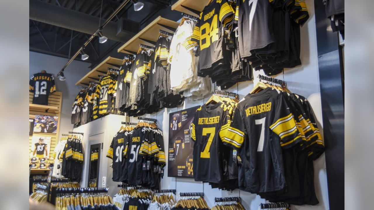 Steelers announce new Steelers Pro Shop at Tanger Outlet store opening