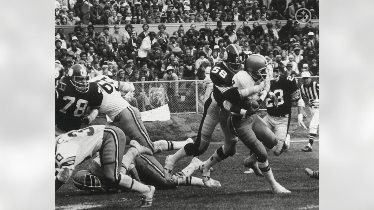 Pittsburgh Steelers linebacker Jack Lambert, 58, is shown in action in  1974. Other players are unidentified. Exact date and location unknown. (AP  Photo Stock Photo - Alamy