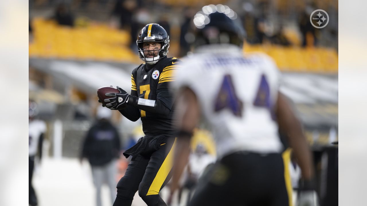 Steelers will debut Color Rush uniforms on Christmas Day vs Ravens