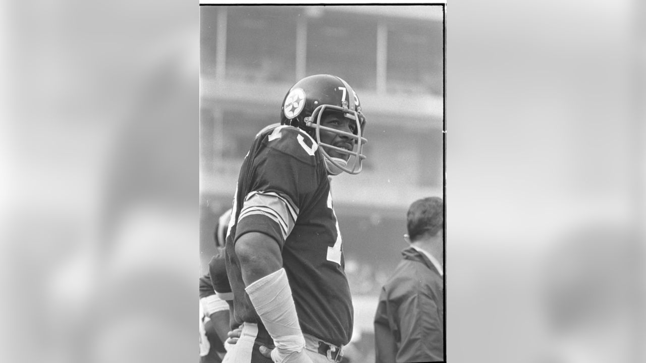 Photos: Steelers retire Joe Greene's number