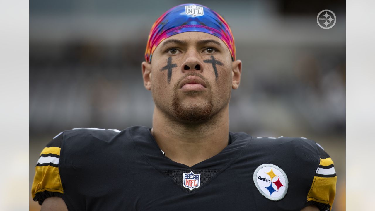 PITTSBURGH, PA - NOVEMBER 13: Pittsburgh Steelers linebacker Alex Highsmith  (56) is announced