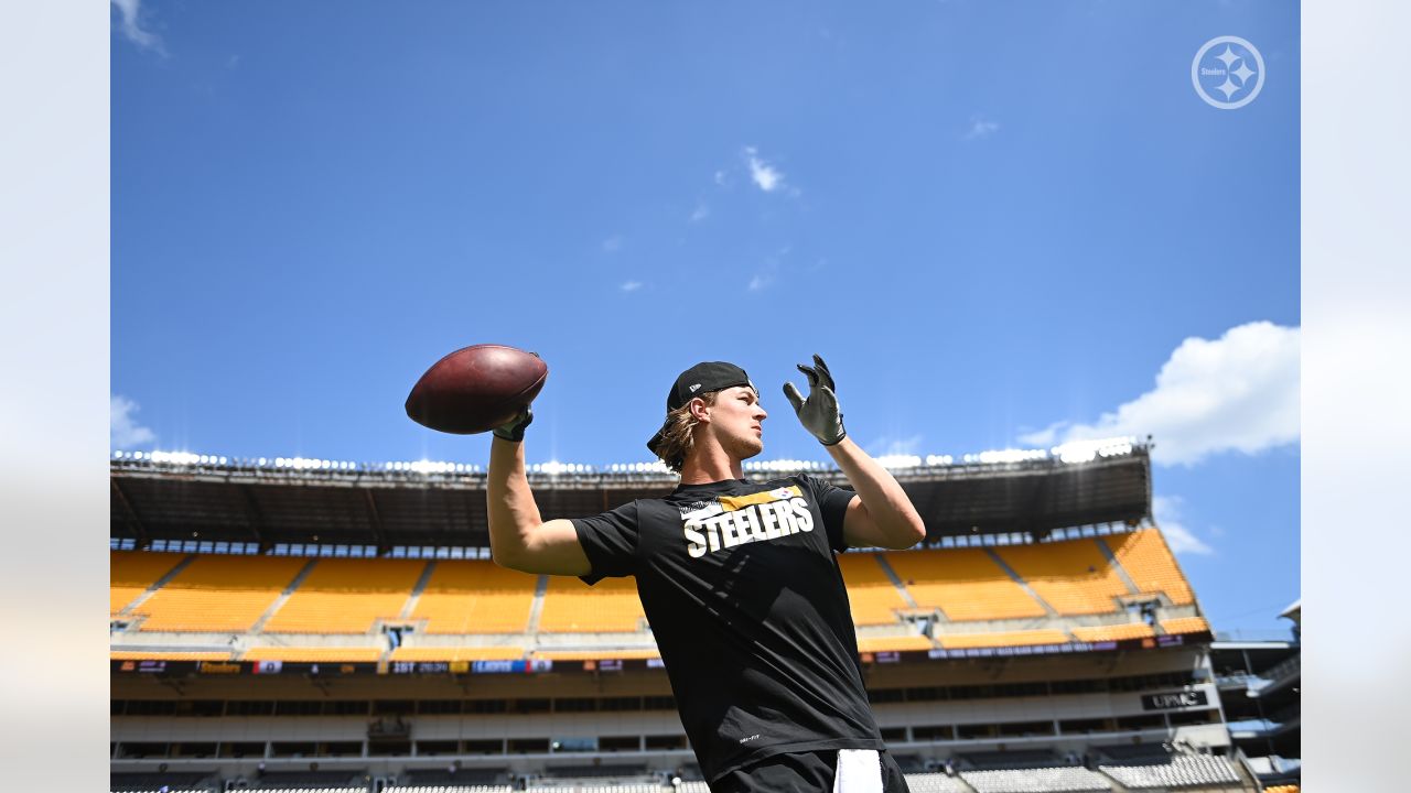 Pittsburgh Steelers vs. Detroit Lions - 2022 NFL Preseason Week 3 -  Acrisure Stadium in Pittsburgh, PA