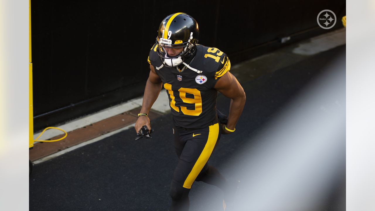 JuJu Smith-Schuster agrees to 1-year contract with Chiefs, leaves Steelers  after 5 seasons