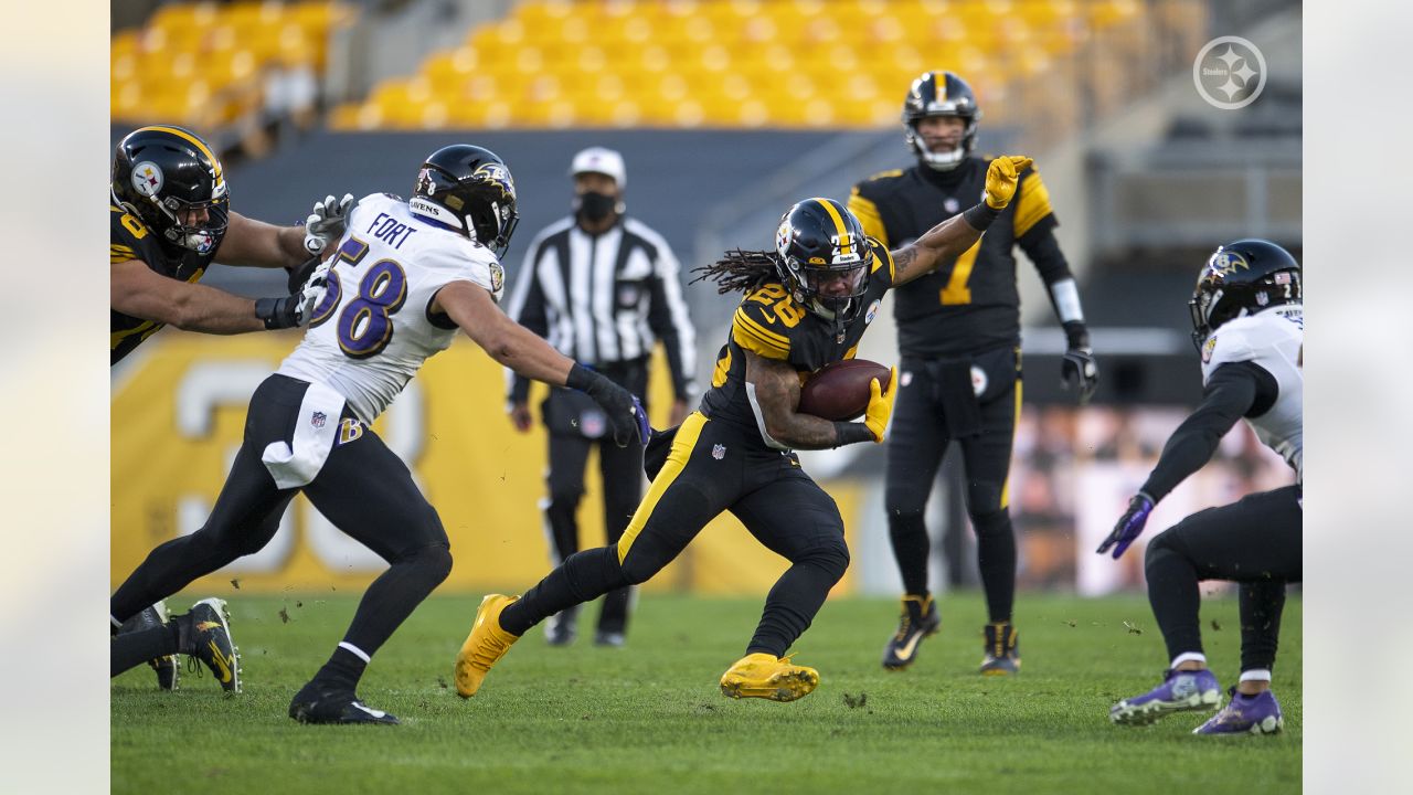 Steelers RB Anthony McFarland Jr. must slow down in order to speed