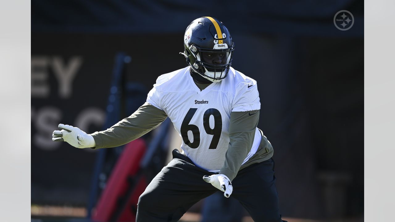 PFF on X: #Steelers Kevin Dotson this preseason: 