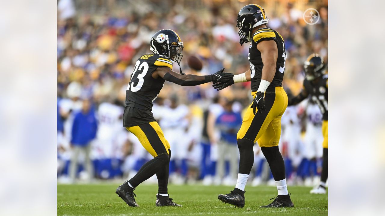 PHOTOS: Feature frames - Steelers at Bills