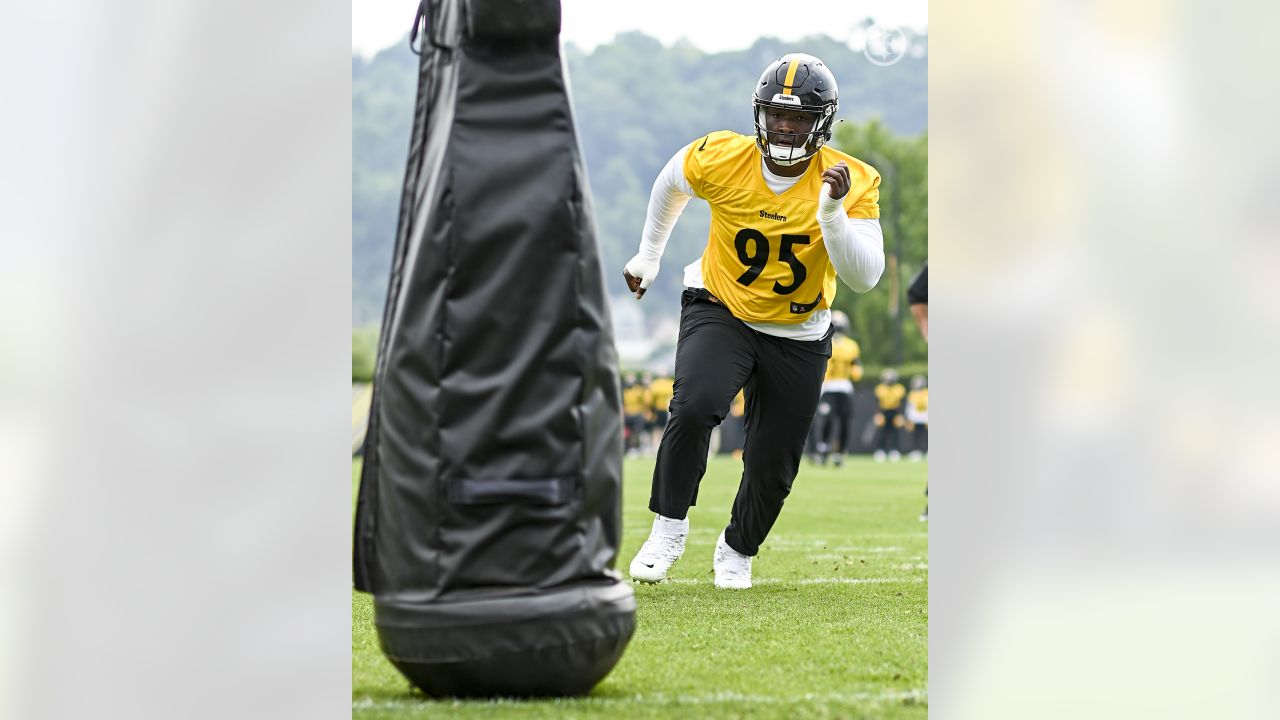 Steelers All 90: Is Keeanu Benton Missing Piece for DL?