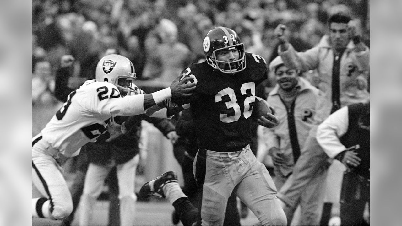 Franco Harris Pittsburgh Steelers Editorial Stock Photo - Image of back,  helmet: 36711148