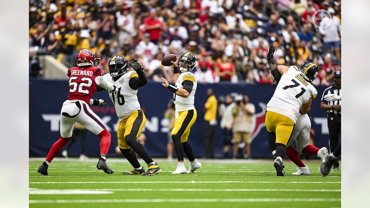 Steelers fall to Texans in Houston