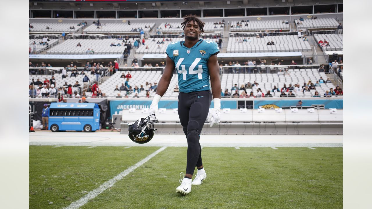 Myles Jack is expected to sign a two-year, $16 million deal with the  Pittsburgh Steelers, per @AdamSchefter Follow @steelersreporter for…