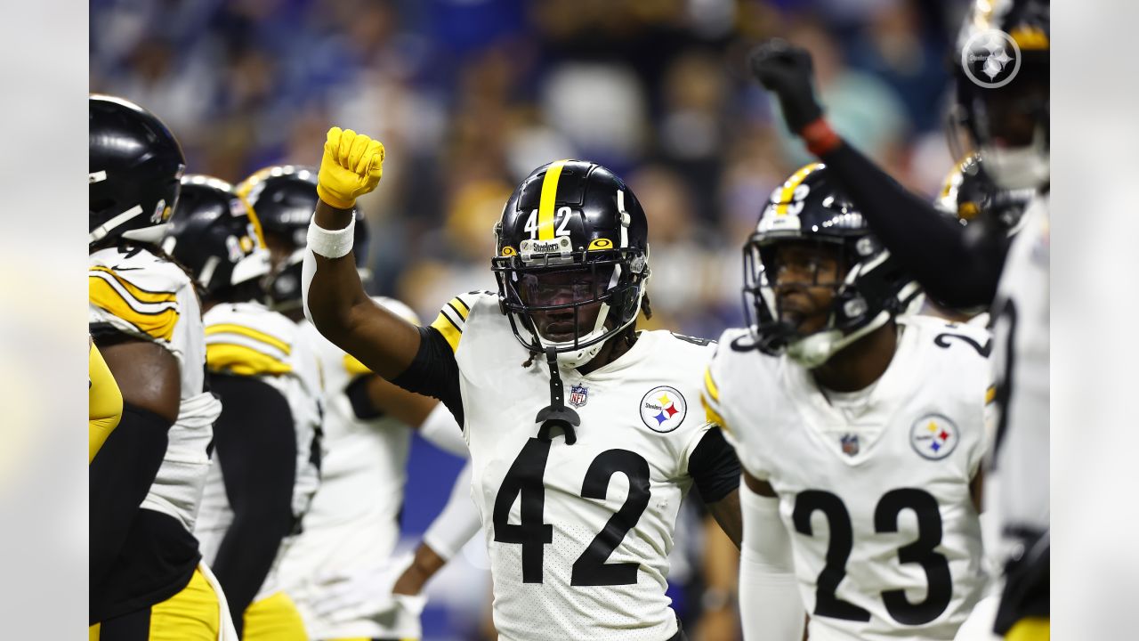 PHOTOS: Feature frames - Steelers at Colts