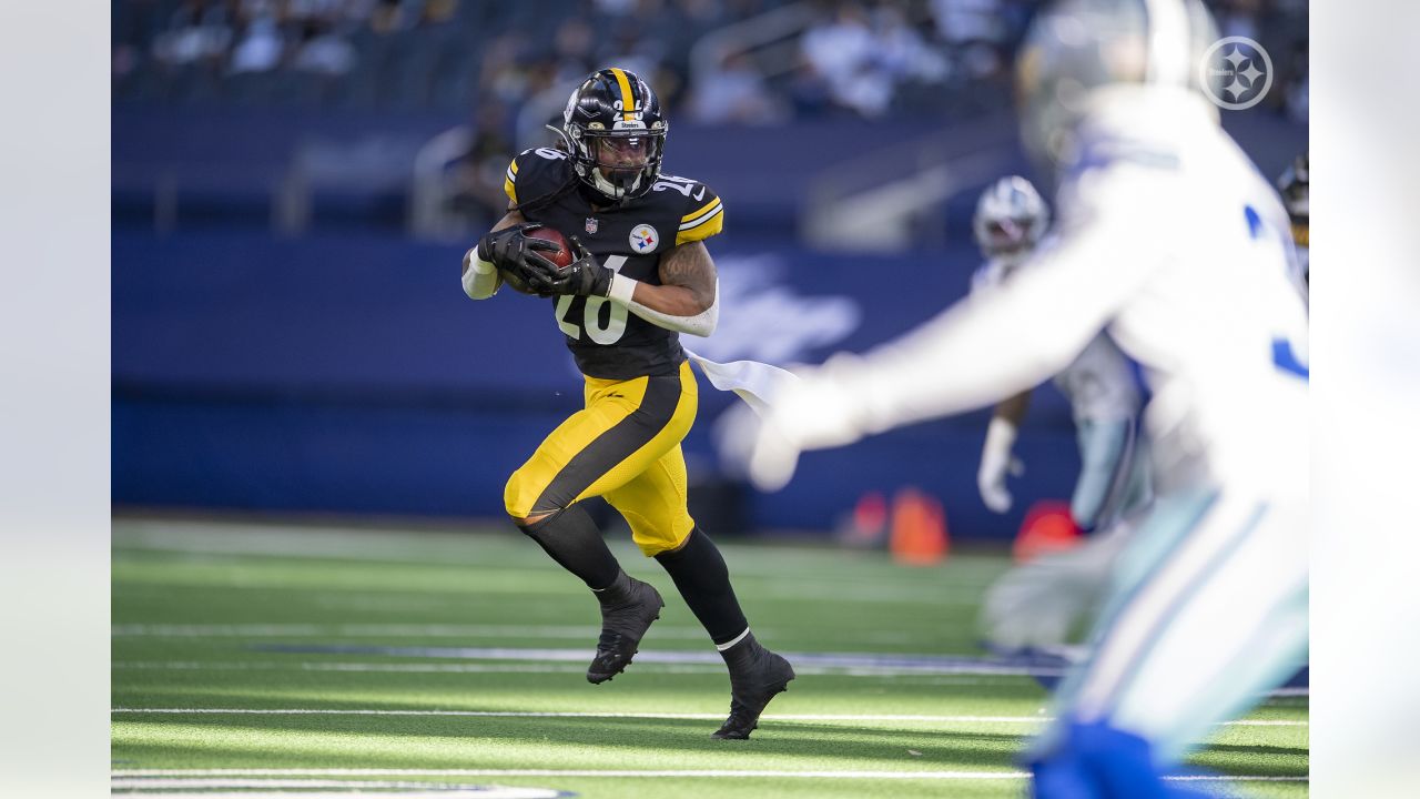 Steelers RB Anthony McFarland Jr. must slow down in order to speed