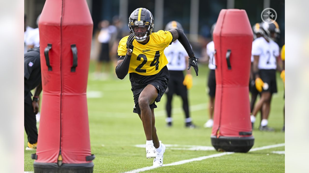 Joey Porter Jr.'s first day of Steelers rookie minicamp includes old  terrain, new challenges