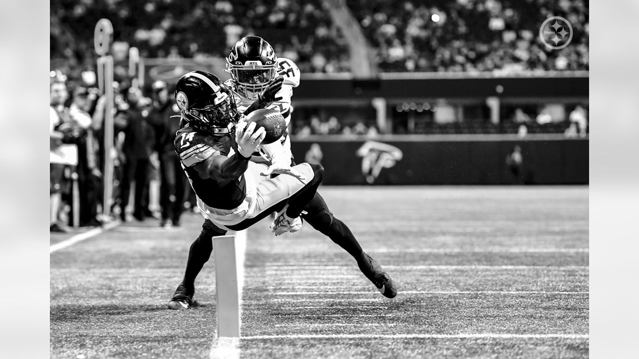 Pittsburgh Steelers wide receiver Calvin Austin III (19) runs the ball  during the first half of an NFL preseason football game against the Atlanta  Falcons, Thursday, Aug. 24, 2023, in Atlanta. The