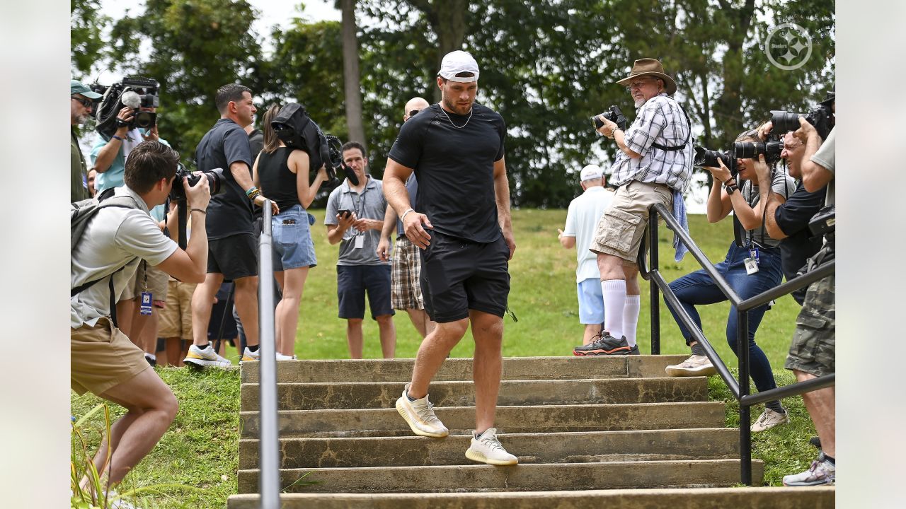 NFL Training Camp 2023: Steelers players arrive at Saint Vincent College