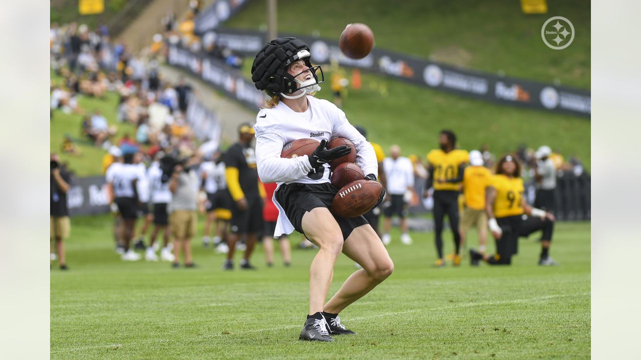 Steelers Depot 7⃣ on X: Steelers 2022 Training Camp Pictures – Friday –  July 29th  #Steelers  / X