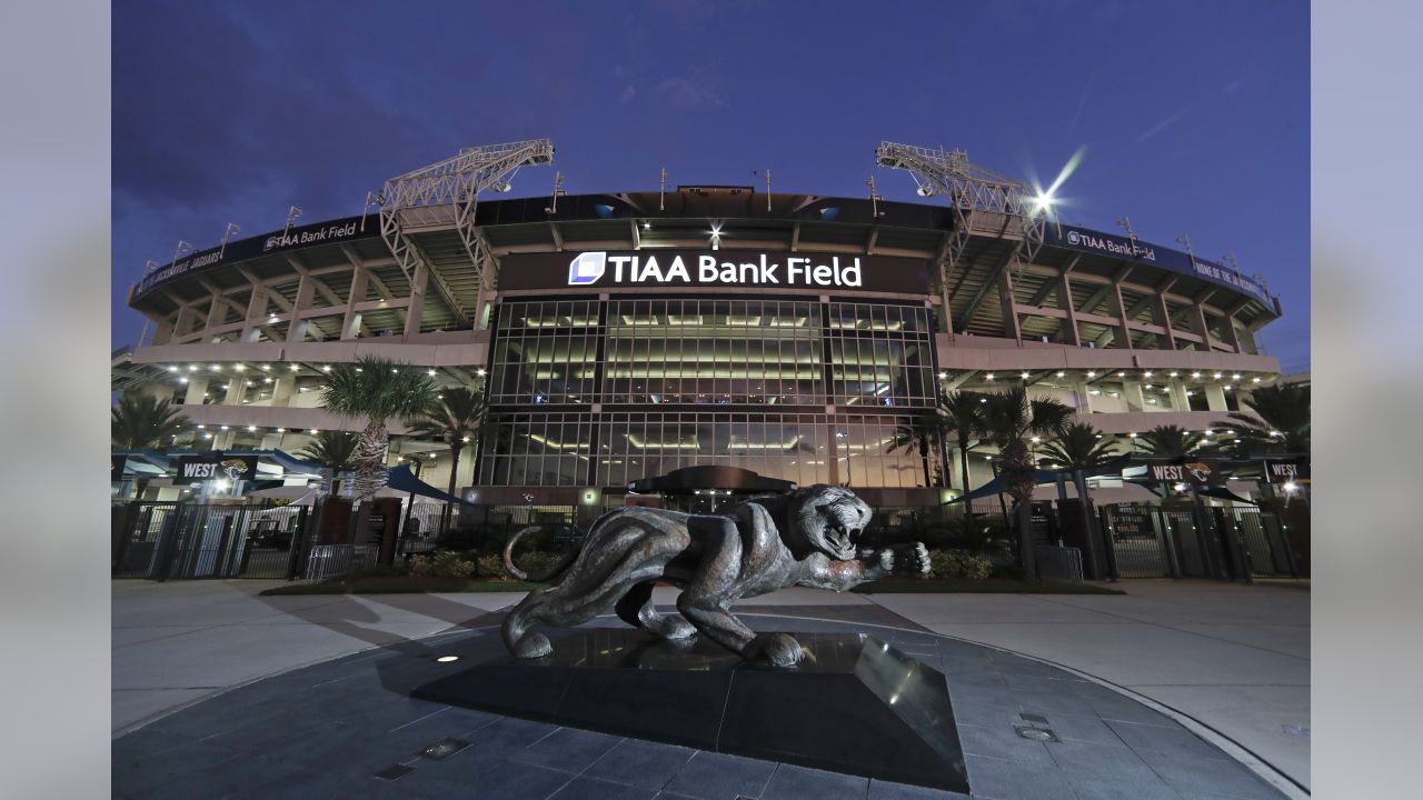 TIAA Bank Field Travel Guide - Stadium Scene