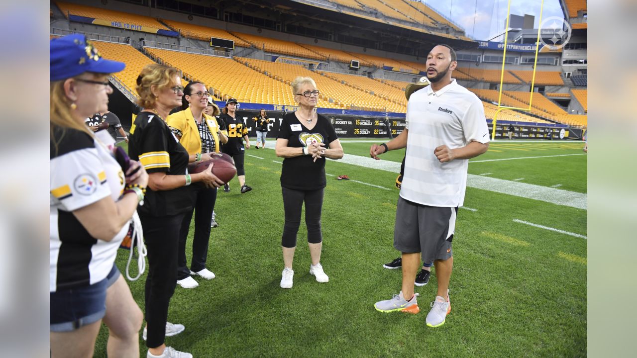 Steelers Ladies Night Out  Pittsburgh Steelers 