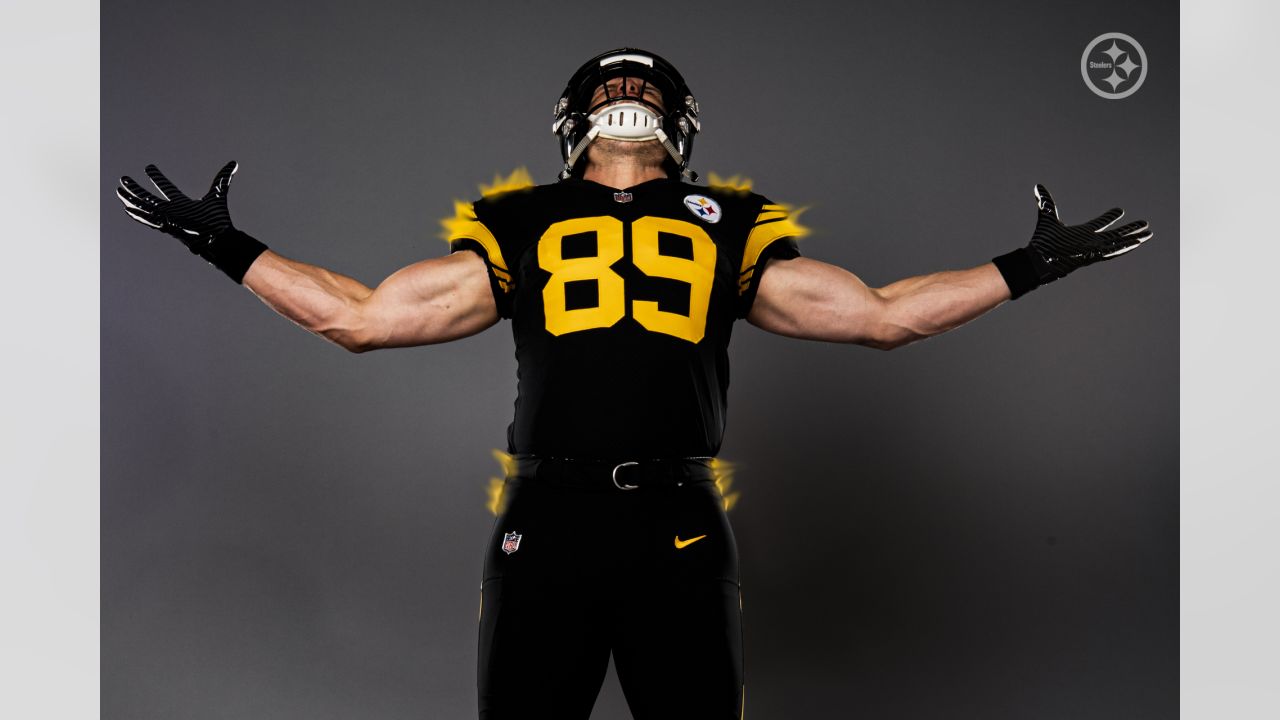 steelers rush uniforms