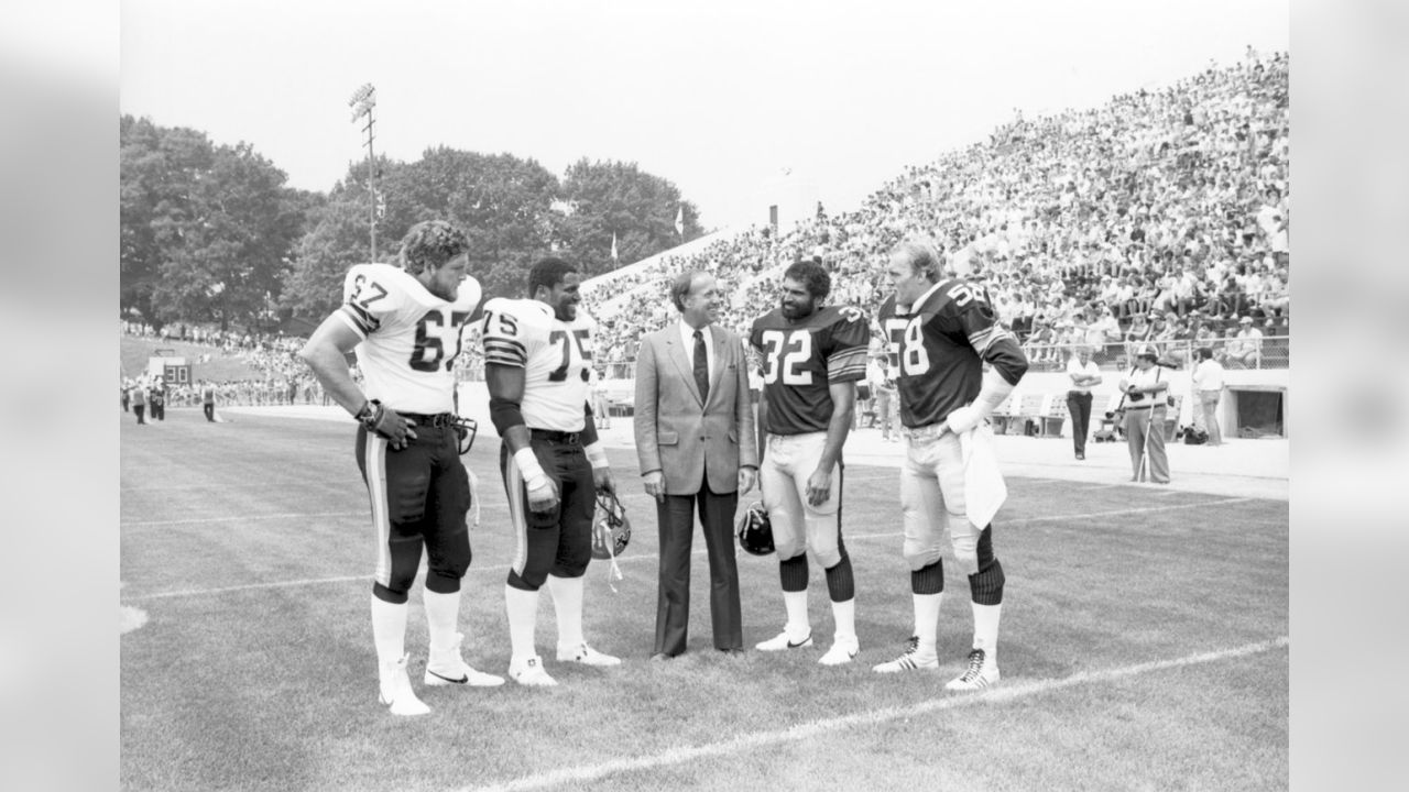 Pittsburgh Steelers on X: The 2015 @nfl/@ProFootballHOF game will be @ steelers vs. Vikings on August 9. READ:    / X